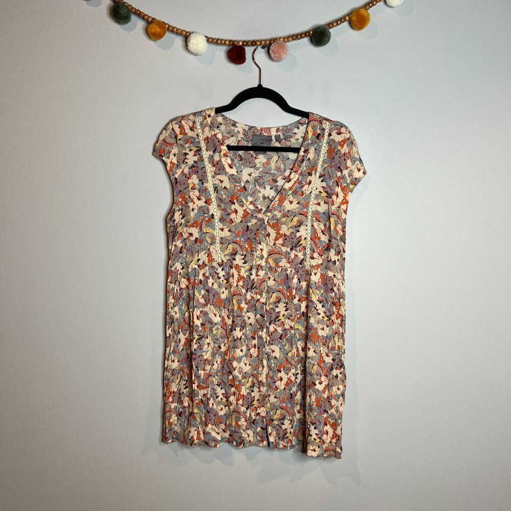 Anthropologie Vanessa Virginia Floral Button Front Tunic Top